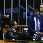 O relator da proposta, deputado Pedro Paulo (PSD-RJ), concordou em elevar a alíquota para quem antecipar o pagamento de impostos sobre os rendimentos acumulados até agora, tanto nos fundos exclusivos quanto nas offshores.(Foto: Agência Brasil)