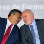 Lula disse que os ataques contra Dino são parte de uma ação coordenada de adversários do governo. (Foto: Agência Brasil)