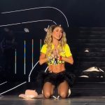 Anahi se emocionou com o apoio do público em São Paulo. (Foto: Instagram)