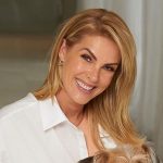 Ana Hickmann agitou as redes sociais ao surgir feliz (Foto: Instagram)