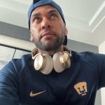 Daniel Alves é carismático com o público (Foto: Instagram)