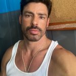 Cauã Reymond é uma personalidade influente no meio artístico (Foto: Instagram)