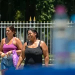 Esta é a quarta onda de calor que o Brasil vive no segundo semestre deste ano, de acordo com informações do Instituto Nacional de Meteorologia (Inmet). (Foto: Agência Brasil)