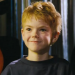 Thomas Brodie-Sangster estrelou inúmeros filmes quando criança, como: "Simplesmente Amor" (2003) e "Nanny McPhee - A Babá Encantada" (2005). (Foto: Divulgação)