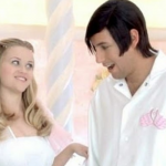 Reese Witherspoon e Adam Sandler - 'Little Nicky, Um Diabo Diferente' (2000) foi uma comédia estrelada por Adam Sandler como o protagonista Nicky, e Reese Witherspoon aparece como sua mãe! (Foto: Reprodução)