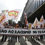 Para os deputados contrários, a declaração de feriado prejudica setores da economia e a data deve ser estipulada por assembleias estaduais e municipais, como é atualmente. (Foto: Agência Brasil)