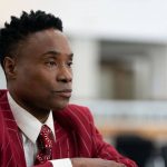 Billy Porter é conhecido pela série "Pose" (2018 -2021); o ator disse que só recentemente passou a se sentir à vontade para falar da sua condição. (Foto: Divulgação)