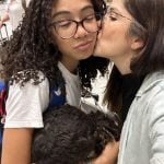 Na última quinta-feira (30) a atriz Samara Felippo, surgiu chorando nas redes sociais ao mostrar alguns registros da despedida da sua filha mais velha, Alicia, de 14 anos (Foto: Instagram)