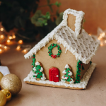 "Fazemos casinhas de gingerbread [doces feitos com gengibre e mel. É conhecido no Brasil como pão de mel], assamos cookies ou nos sentamos para ver filmes", detalhou ela. (Foto: Divulgação/Unsplash)