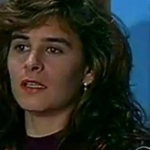 Em dezembro de 1993, a atriz foi internada com uma pneumonia aguda e acabou por ser diagnosticada como portadora do vírus HIV. (Foto: Reprodução/TVGlobo)