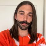 Jonathan Van Ness, astro de "Queer Eye", descobriu ser HIV positivo aos 25 anos quando trabalhava em um salão de beleza. (Foto: Instagram)