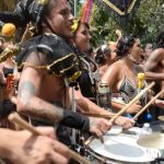 O comércio lojista do município do Rio de Janeiro também espera aquecimento nas vendas, não só durante o carnaval, mas nos meses do verão. (Foto: Agência Brasil)