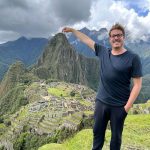 Em seguida, o humorista comentou que o único ponto histórico que ele não tem foto é na estátua do Cristo Redentor, no Rio de Janeiro (Foto: Instagram)