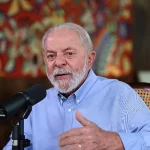 Lula disse que vai cumprir a promessa de governo de garantir a isenção para o trabalhador que ganha até dois salários mínimos. (Foto: Agência Brasil)