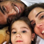 Deborah Secco e Hugo Moura estão juntos desde 2015. Eles são pais de Maria Flor, 8. (Foto: Instagram)