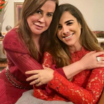 Na ocasião, a ex-esposa de Zezé di Camargo se mostrou surpresa com a herdeira, de 41 anos, lavando louça no reality show da Globo. (Foto: Instagram)