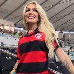 Karol esteve presente no Maracanã no último domingo (04). (Foto: Instagram)