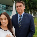 "Eu não sei o que se passa na cabeça dos diretores da Globo em chamar Regina Duarte, que precisa de ponto para falar o texto.", detonou o terceiro. (Foto: Reprodução)