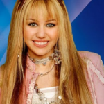 Miley Cyrus fez sucesso com o programa 'Hannah Montana'. Ela começou sua jornada para ser uma estrela pop em uma idade jovem e contou à Harper's Bazaar: "Quando eu tinha 11 ou 12 anos, me colocaram cabelo e maquiagem completos, uma peruca e um grupo de homens mais velhos me disse o que vestir". (Foto: Divulgação)