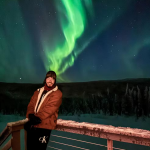 Em janeiro, Eliezer resolveu fazer uma viagem com um amigo para o Alaska para ver a aurora boreal. (Foto: Instagram)