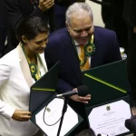 A pesquisa destaca que Michelle lidera sobre Tarcísio nos cenários estimulados. Entretanto, na modalidade espontânea, Tarcísio tem ligeira vantagem sobre Michelle, embora ambos não ultrapassem 1% das intenções de voto. (Foto: Agência Brasil)