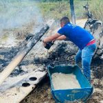 Além de Matheus, outras seis pessoas estavam a bordo da aeronave. Sidney Estuardo Hoyle Vega estava no avião e faleceu no local, conforme informações do Corpo de Bombeiros do Acre. (Foto: CBMAC)