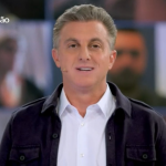 No bate-papo, Luciano também deixou claro que não busca está sempre criando tendências que serão usadas no mundo digital (Foto: Globo)