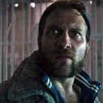 Jai Courtney, que atuou em filmes da DC é mais um artista australiano que faz sucesso em Hollywood (Foto: Divulgação)