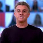 Luciano Huck fala sobre os influenciadores digitais (Foto: Globo)