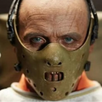 Nesse trabalho, o ator diferenciou-se totalmente do seu temido personagem Hannibal Lecter, do suspense “O Silêncio dos Inocentes” (1992), que lhe concedeu a sua primeira conquista da estatueta nesta categoria. (Foto: Divulgação)