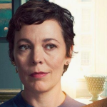 Indicada em 2021 na categoria “Melhor Atriz Coadjuvante”, a atriz britânica Olivia Colman chamou novamente atenção de Hollywood ao interpretar a personagem “Annie”, filha do idoso Anthony (Anthony Hopkins). (Foto: Divulgação)