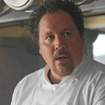 Favreau se tornou tão bom que tem sua própria série de culinária na Netflix, a 'The Chef Show'.Jon Favreau - Em 'Chef' (2014), o ator e diretor realmente aprendeu a cozinhar profissionalmente para o papel. Favreau se tornou tão bom que tem sua própria série de culinária na Netflix, a 'The Chef Show'. (Foto: Divulgação)