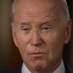 Biden enfrentou manifestações semelhantes em outros estados decisivos, como Arizona, Wisconsin e Carolina do Norte, sendo que o maior protesto ocorreu na primária de Michigan. (Foto: Youtube)