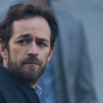 Luke Perry morreu em 2019, aos 52 anos, depois de sofrer um AVC. (Foto: Divulgação)