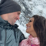 O casal ficou noivo durante outra viagem, na ocasião para a Noruega, em fevereiro deste ano. (Foto: Instagram)