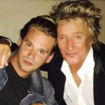 Sean Stewart, filho do cantor Rod Stewart, foi preso por 90 dias em 2002 por agredir um homem do lado de fora de uma boate. (Foto: Instagram)