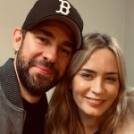 Emily Blunt está casada com o ator John Krasinski desde 2010. (Foto: Instagram)