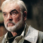 Connery confirmou que se aposentaria permanentemente ao receber um prêmio pelo conjunto da obra em 2006. Ao citar o motivo da aposentadoria disse que era por causa dos "idiotas que agora fazem filmes em Hollywood". Eita! (Foto: Divulgação)