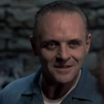 Mais conhecido por seu papel como Hannibal Lector, em 'O Silêncio dos Inocentes' (1991), o ator Anthony Hopkins está na casa dos 80 anos e continua trabalhando. (Foto: Divulgação)