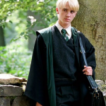 Em 2008, Tom Felton disse que a pior parte de ser Draco Malfoy em 'Harry Potter' era ter que manter o cabelo loiro platinado característico do personagem. (Foto: Divulgação)