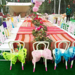 Com o tema princesa, a festa incluiu mais de US$ 95 mil só em rosas e um bolo avaliado em US$ 2,4 mil. (Foto: Reprodução)