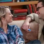 The Big Bang Theory - Penny e Leonard, S01E06 - Leonard nunca imaginou que teria uma chance com Penny, mas aconteceu (para a alegria dos fãs!). (Foto: Divulgação)