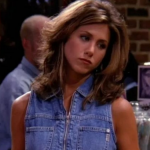 Jennifer Aniston disse várias vezes que odiava o penteado icônico apelidado de "The Rachel", que ficou famoso no início de 'Friends'. (Foto: Divulgação)