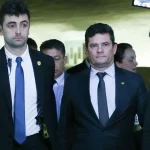 O Tribunal Regional Eleitoral do Paraná (TRE-PR) iniciou a votação com o desembargador Sade, que se posicionou contra o voto do relator, Luciano Carrasco Falavinha, optando pela cassação e pela inelegibilidade de Moro. Com isso, antes da pausa, o placar ficou empatado em 1 a 1. (Foto: Agência Brasil)