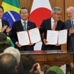 "Muitas iniciativas ainda podem ser esperadas a partir desses entendimentos, que servirão para elevar nosso relacionamento a outro nível", comentou o primeiro-ministro japonês. (Foto: Agência Brasil)