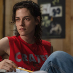 Aparentemente, Kristen Stewart não acredita muito na inclusão que Hollywood diz promover. (Foto: A24)