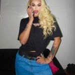 Vamos começar com Pabllo Vittar, a artista é uma das cantoras mais importantes do país (Foto: Instagram)