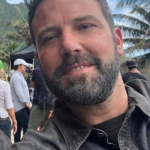 Um dos maiores nomes de Hollywood nos últimos anos, Ben Affleck esbanja talento como ator, diretor, produtor e roteirista no audiovisual. Mas além de tudo isso, o astro também manda muito bem em matemática! (Foto: Instagram)