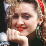 Madonna não só está no topo das paradas desde o início dos anos 80, como também estrelou alguns filmes. (Foto: Divulgação)