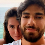 O mês de abril ainda trouxe consigo outros términos, como o de Deborah Secco e Hugo Moura. (Foto: Instagram)